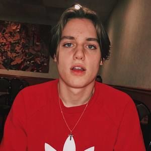 Meet your Posher, Cameron